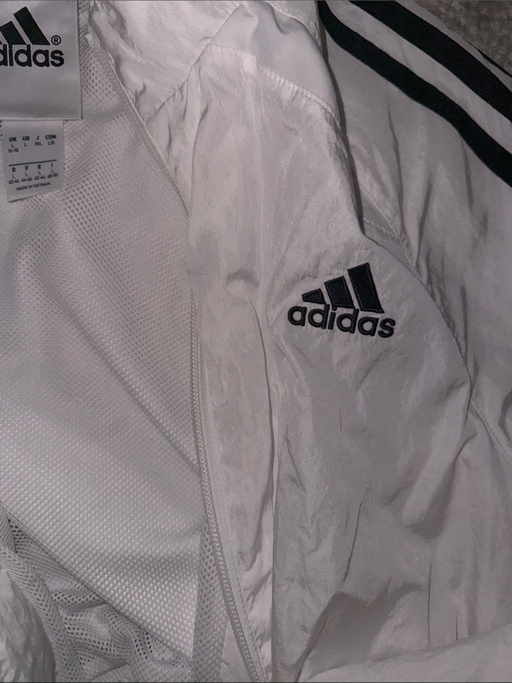 Cropped Wind Jacket - Picture 6 of 7